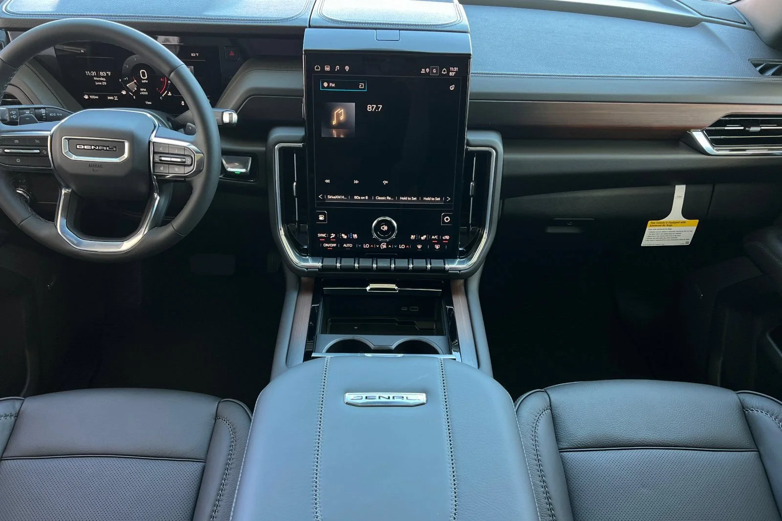 2026 GMC Yukon XL Denali - Photo 10