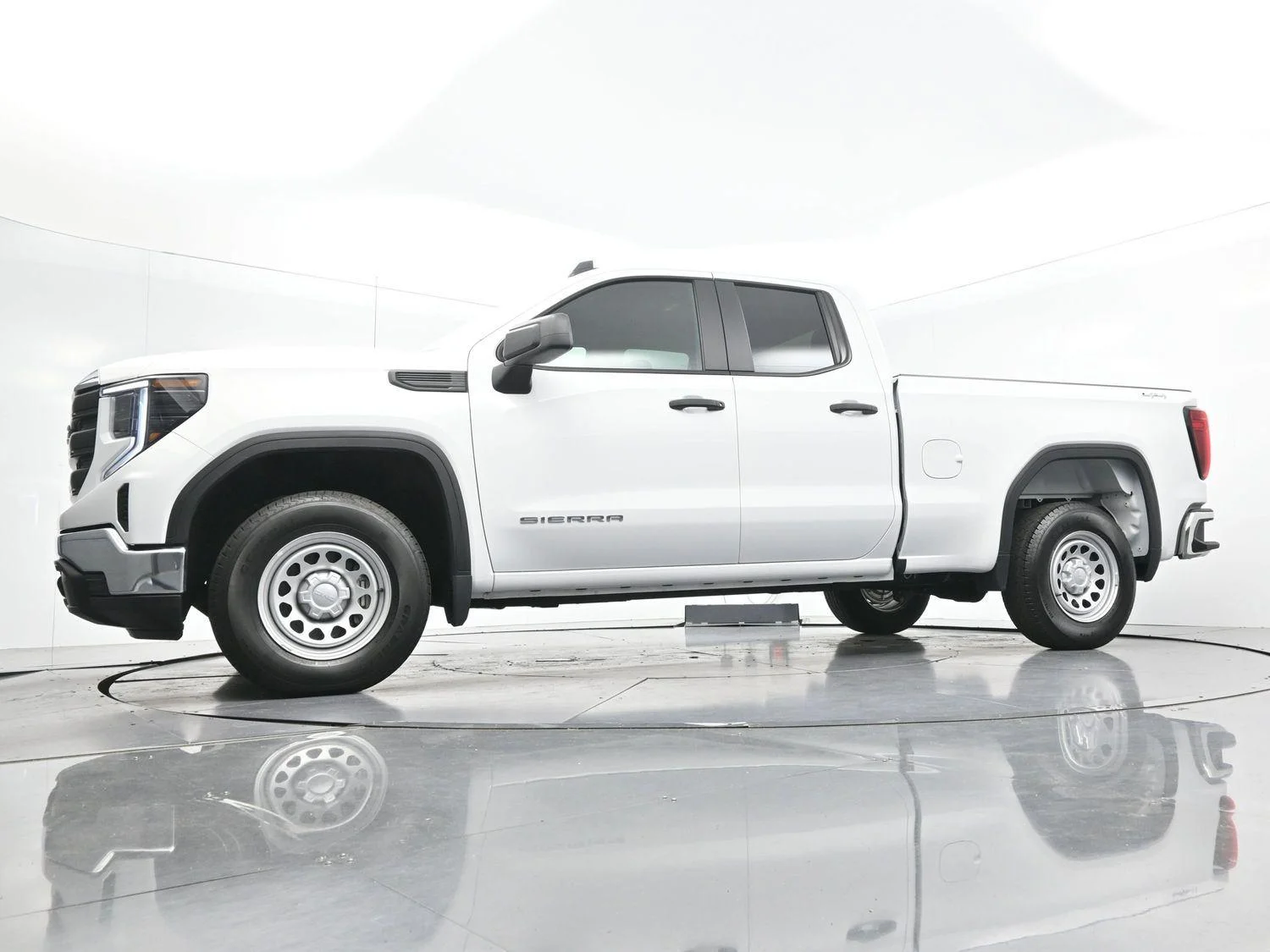 Used 2026 Summit White GMC Pro image 43