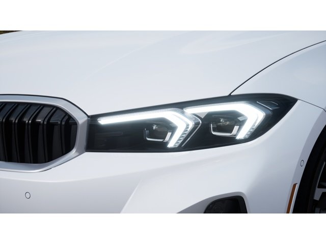 New 2026 Mineral White Metallic BMW 330i NA image 6