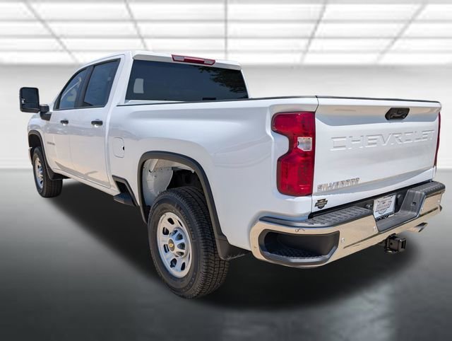 New 2026 Summit White Chevrolet WT image 2