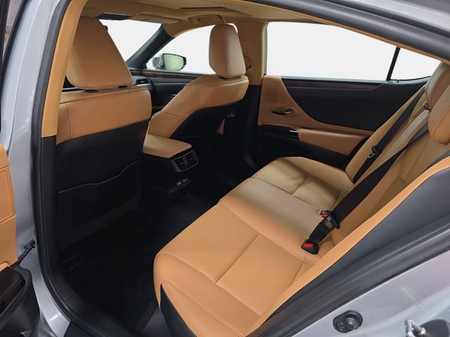 Used 2022 Iridium Lexus 350 image 12