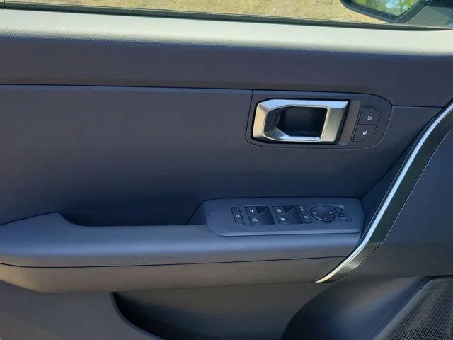 New 2027 Iceberg Green Kia X-Line S image 15