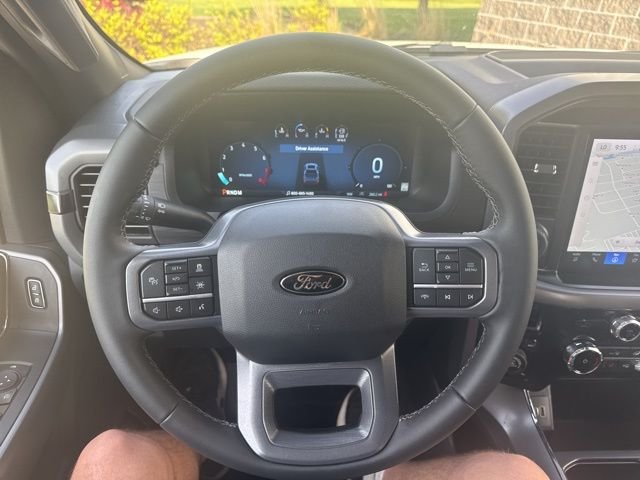 New 2026 Oxford White Ford XLT image 21
