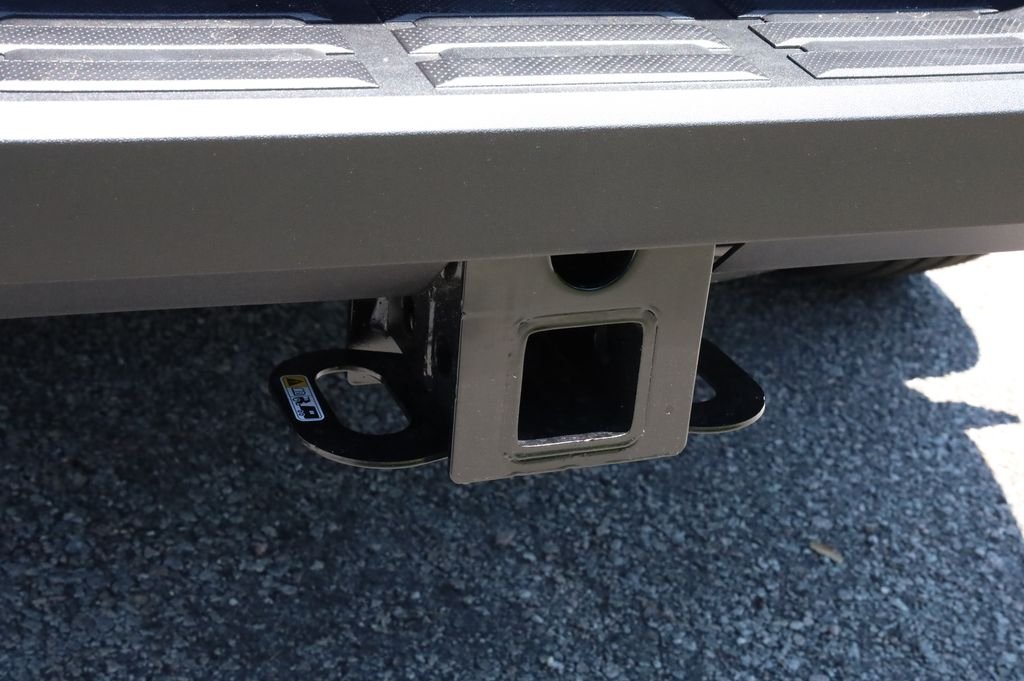 2025 Toyota Tacoma SR5 - Photo 26