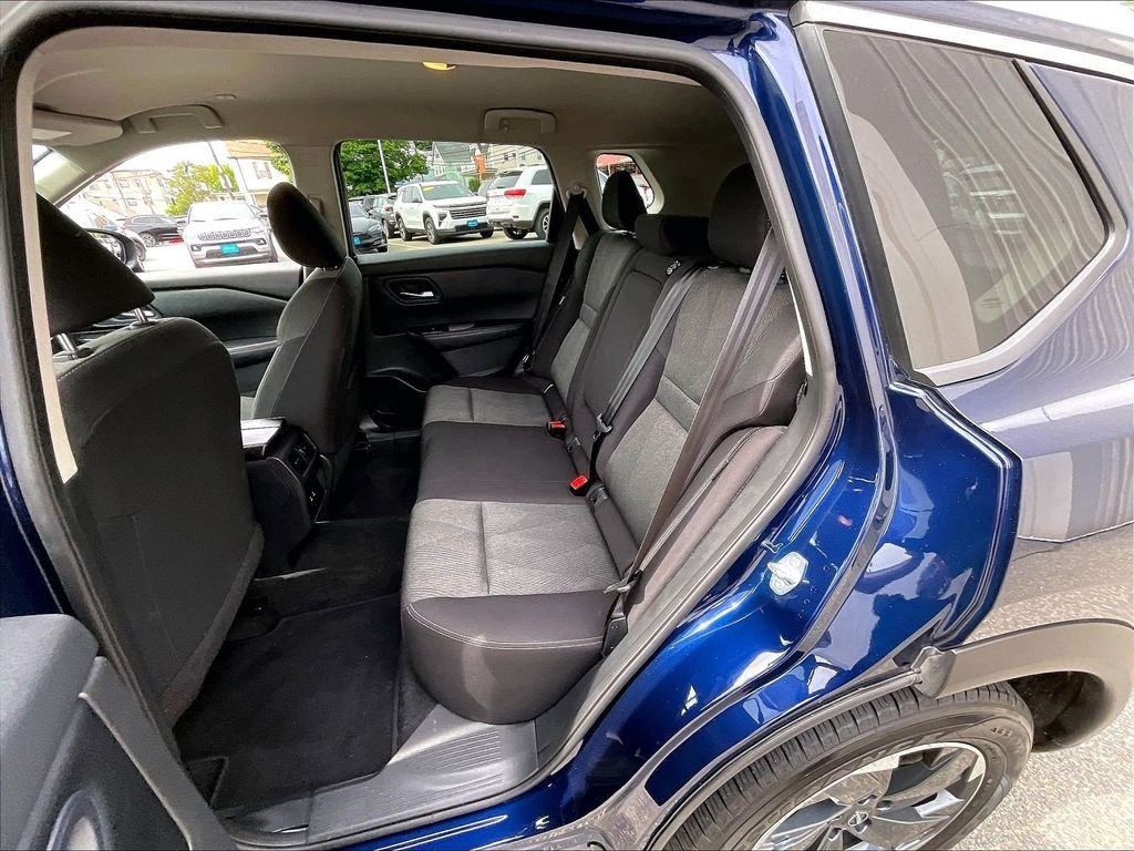 Used 2024 Blue Nissan SV image 15