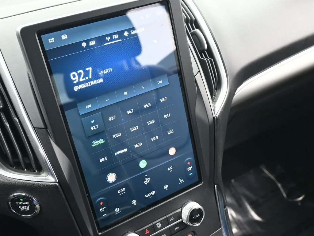 Used 2022 Gray Metallic Ford Titanium image 22