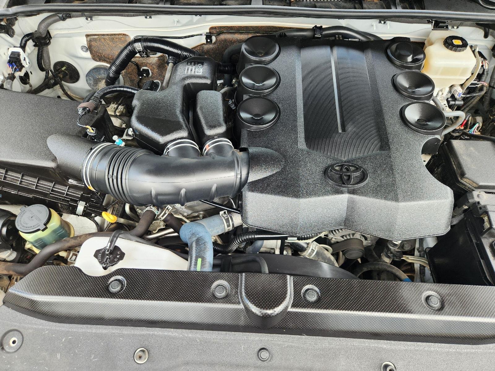 2020 Toyota 4Runner photo 31 of 32