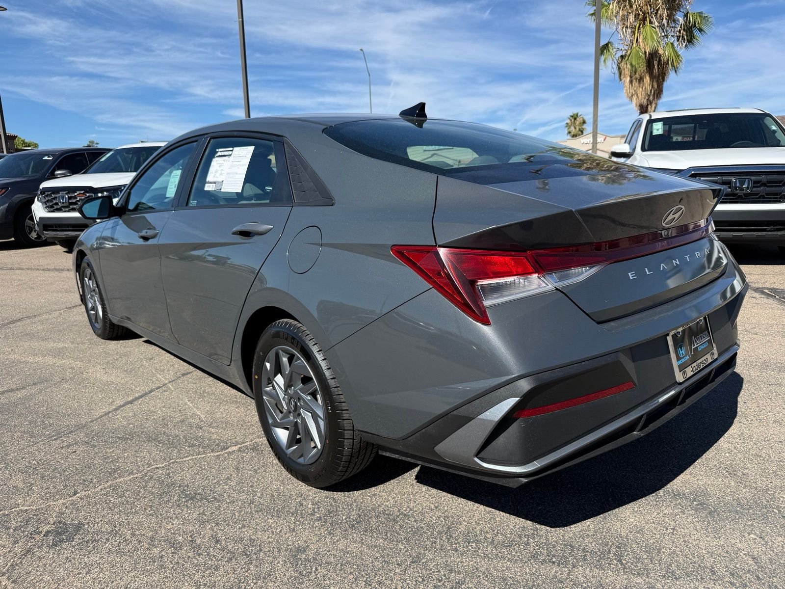 Used 2024 Gray Hyundai SEL image 9