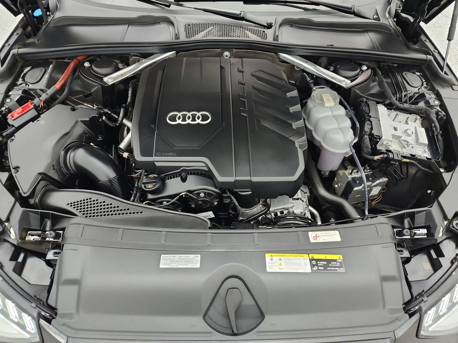 Used 2023 Mythos Black Metallic Audi S line Premium image 16