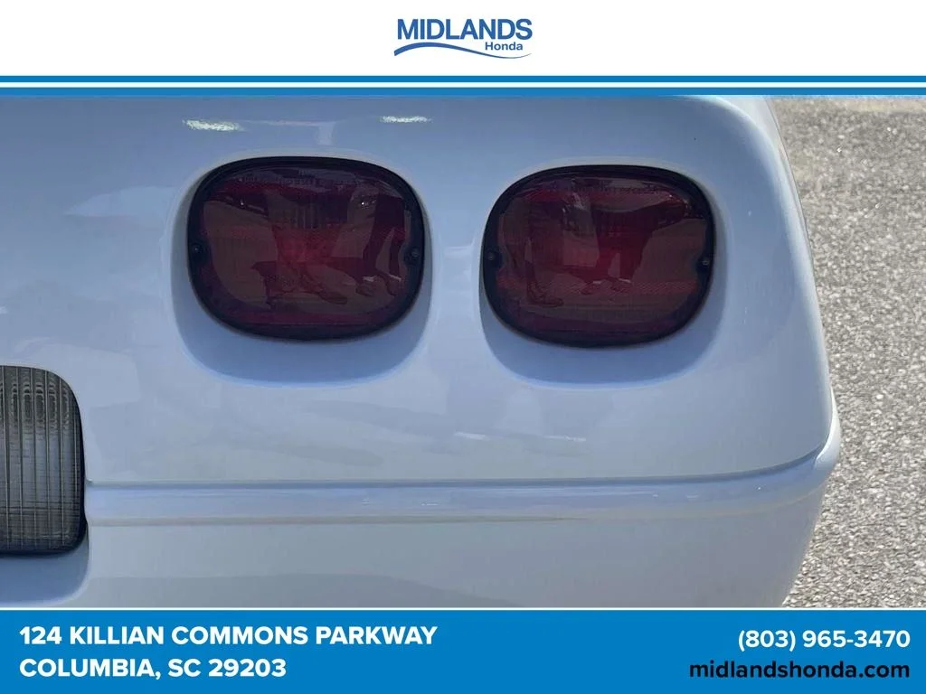 Used 1995 White Chevrolet Base image 14