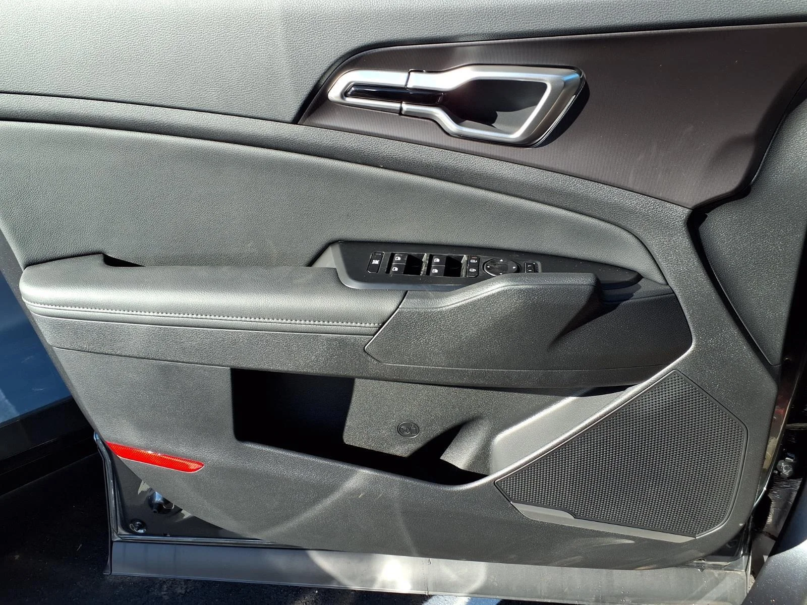 New 2026 Gravity Gray Kia EX image 11