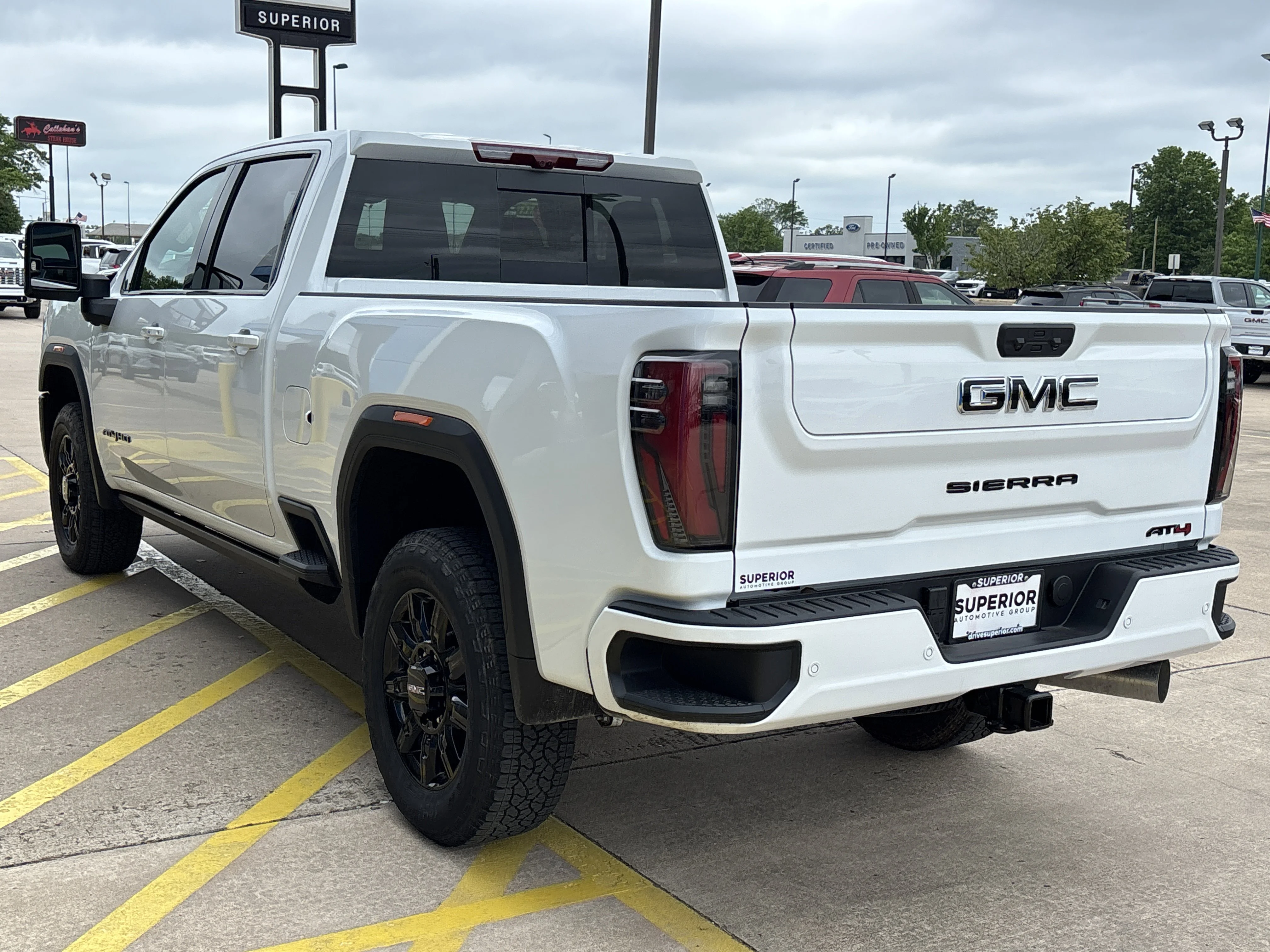 2026 GMC Sierra 3500HD AT4 - Photo 9