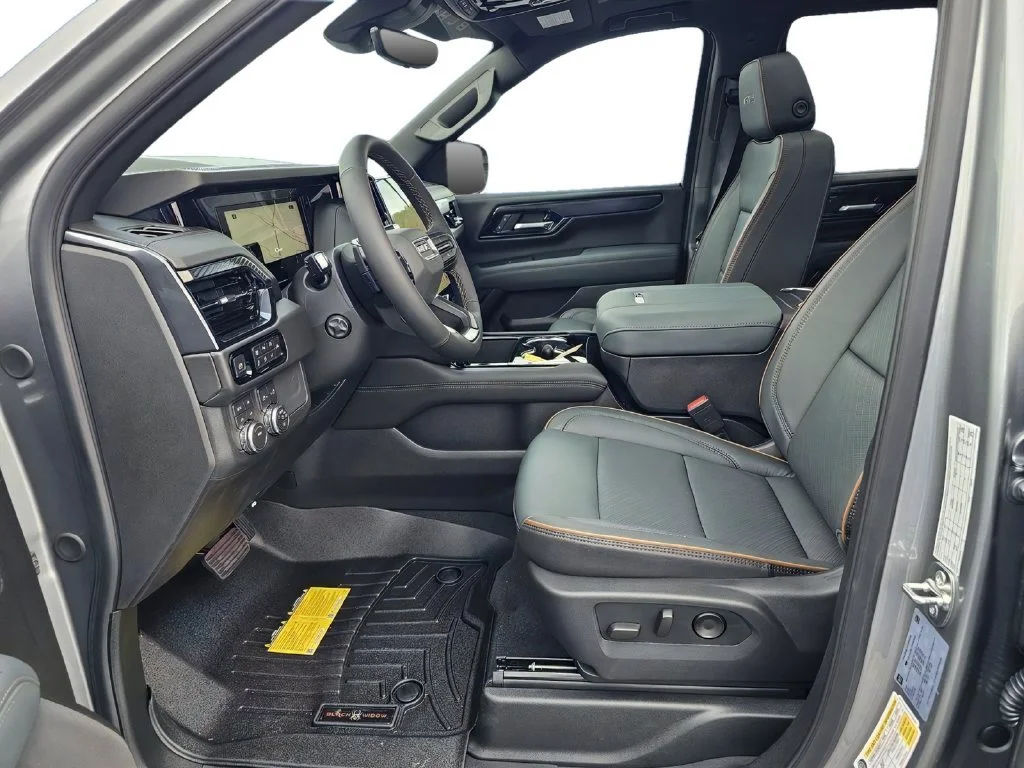 New 2026 Sterling Metallic GMC AT4 image 17