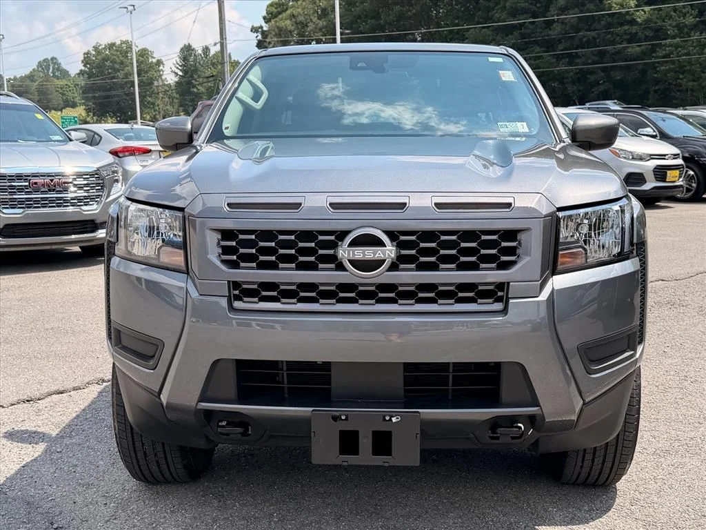 Used 2025 Gray Nissan SV image 16
