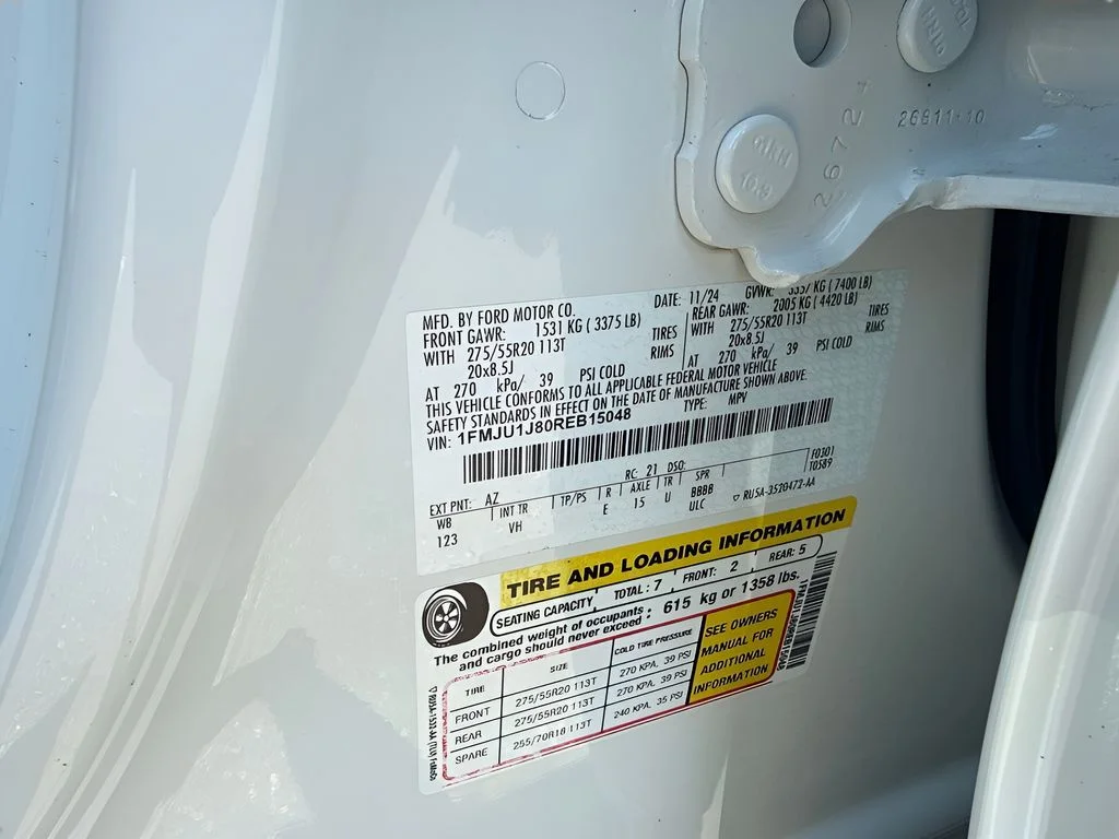 Used 2024 White Ford XLT image 27