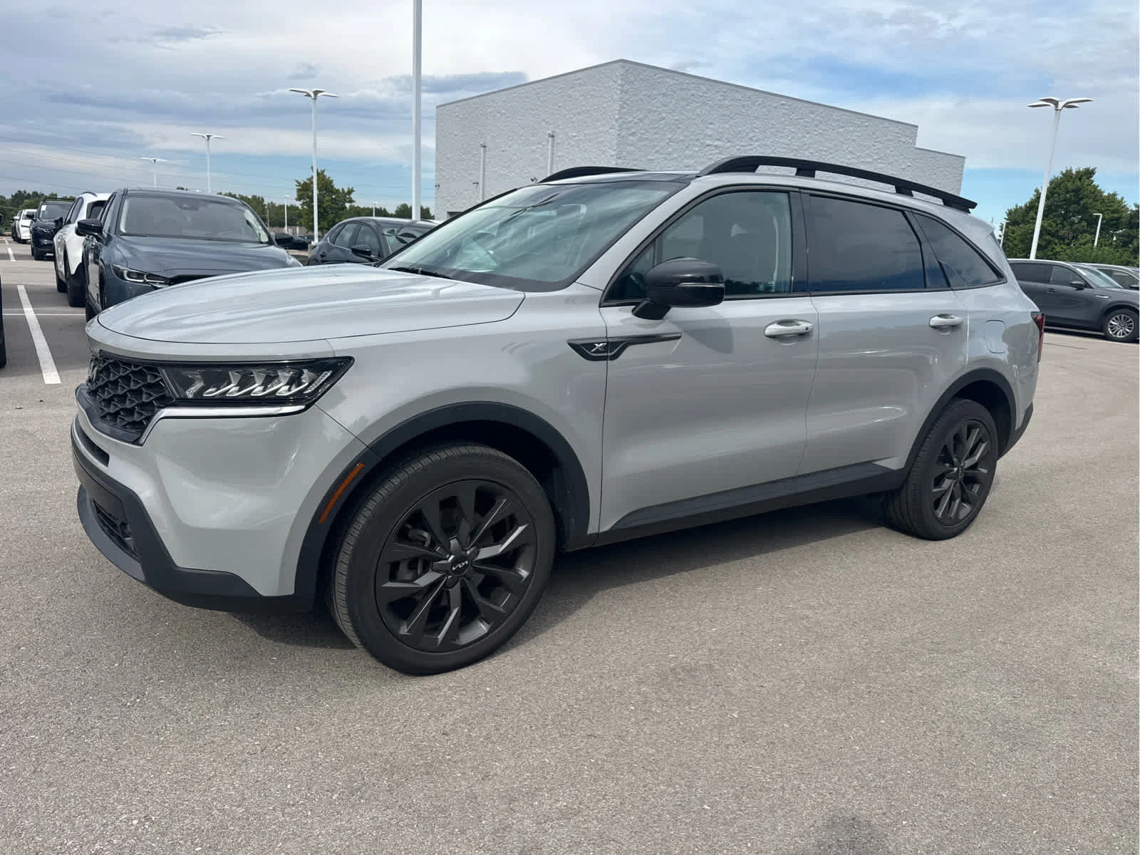 Used 2023 Kia Sorento X-Line EX with VIN 5XYRHDLF6PG226958 for sale in Kansas City