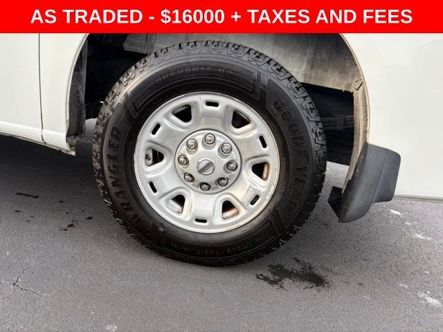 Used 2020 White Nissan SV image 10
