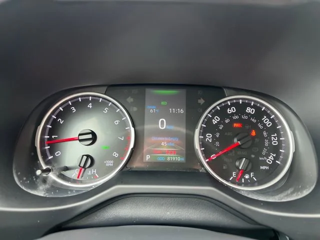 Used 2022 Magnetic Gray Metallic Toyota XLE image 20