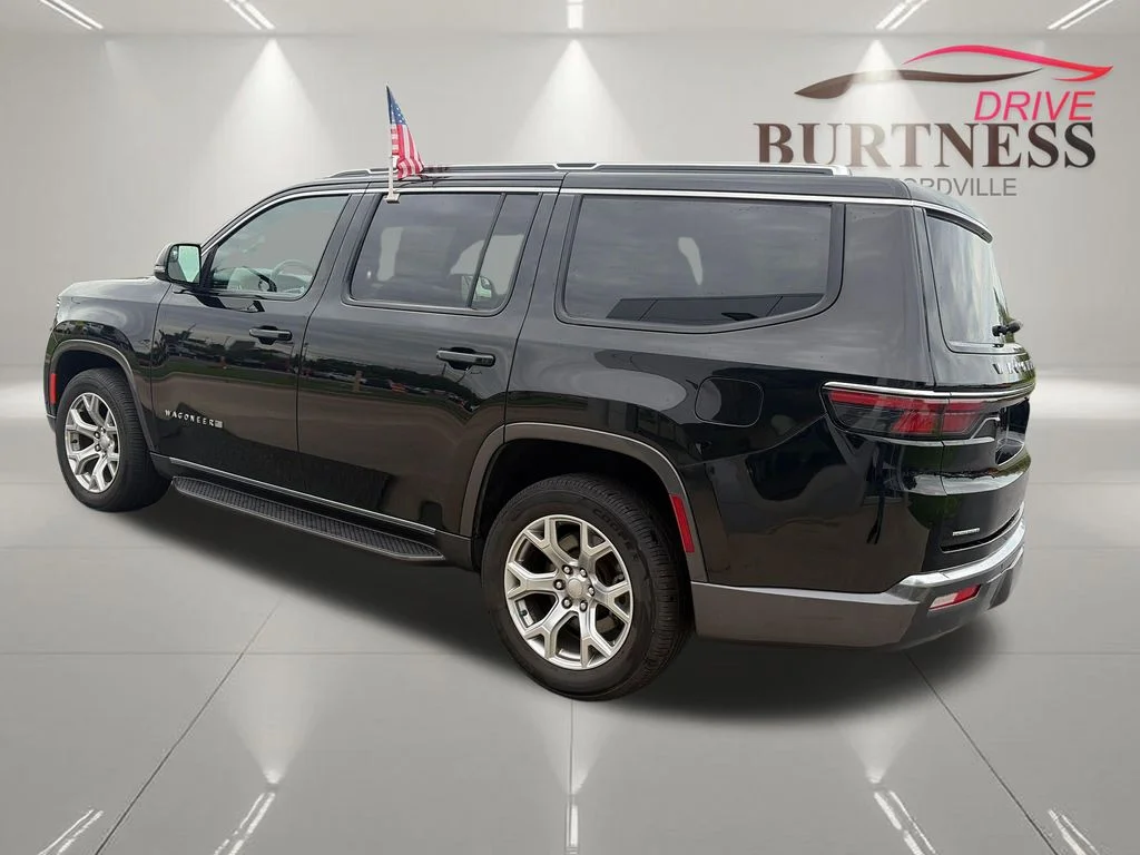 Used 2022 Black Jeep Series II image 6