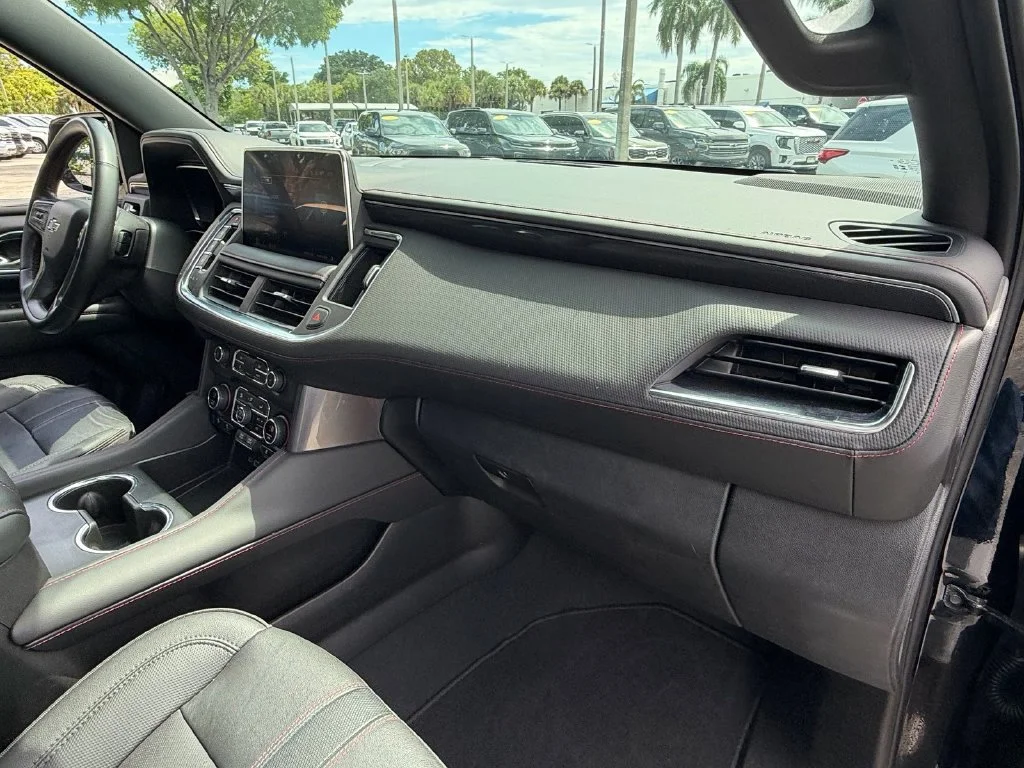 Used 2023 BLACK Chevrolet RST image 20