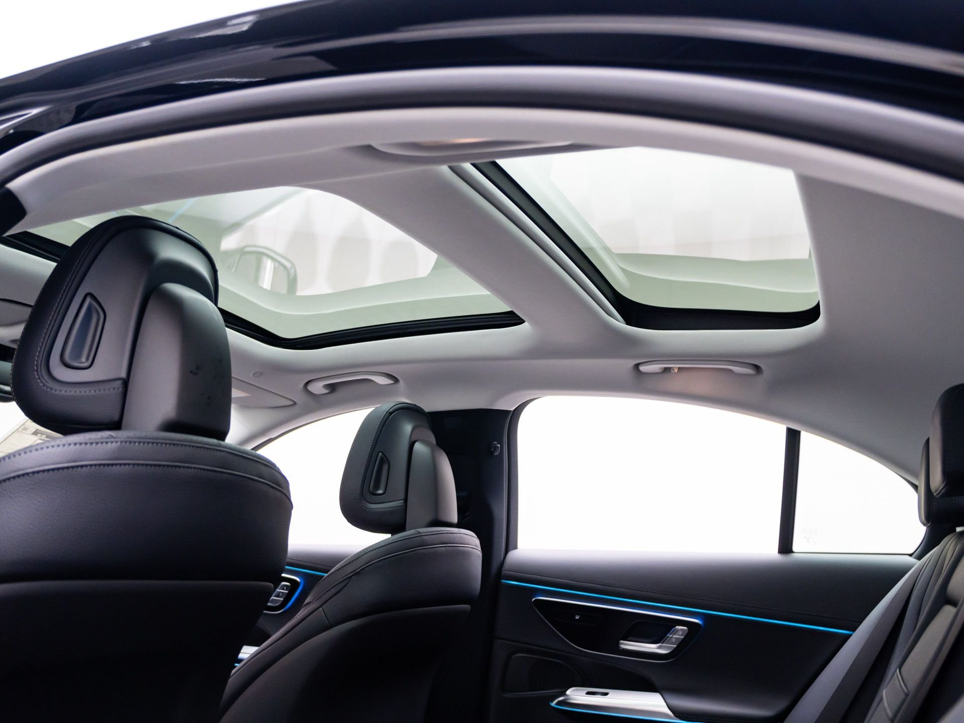 New 2027 Black Mercedes-Benz E 450 image 19