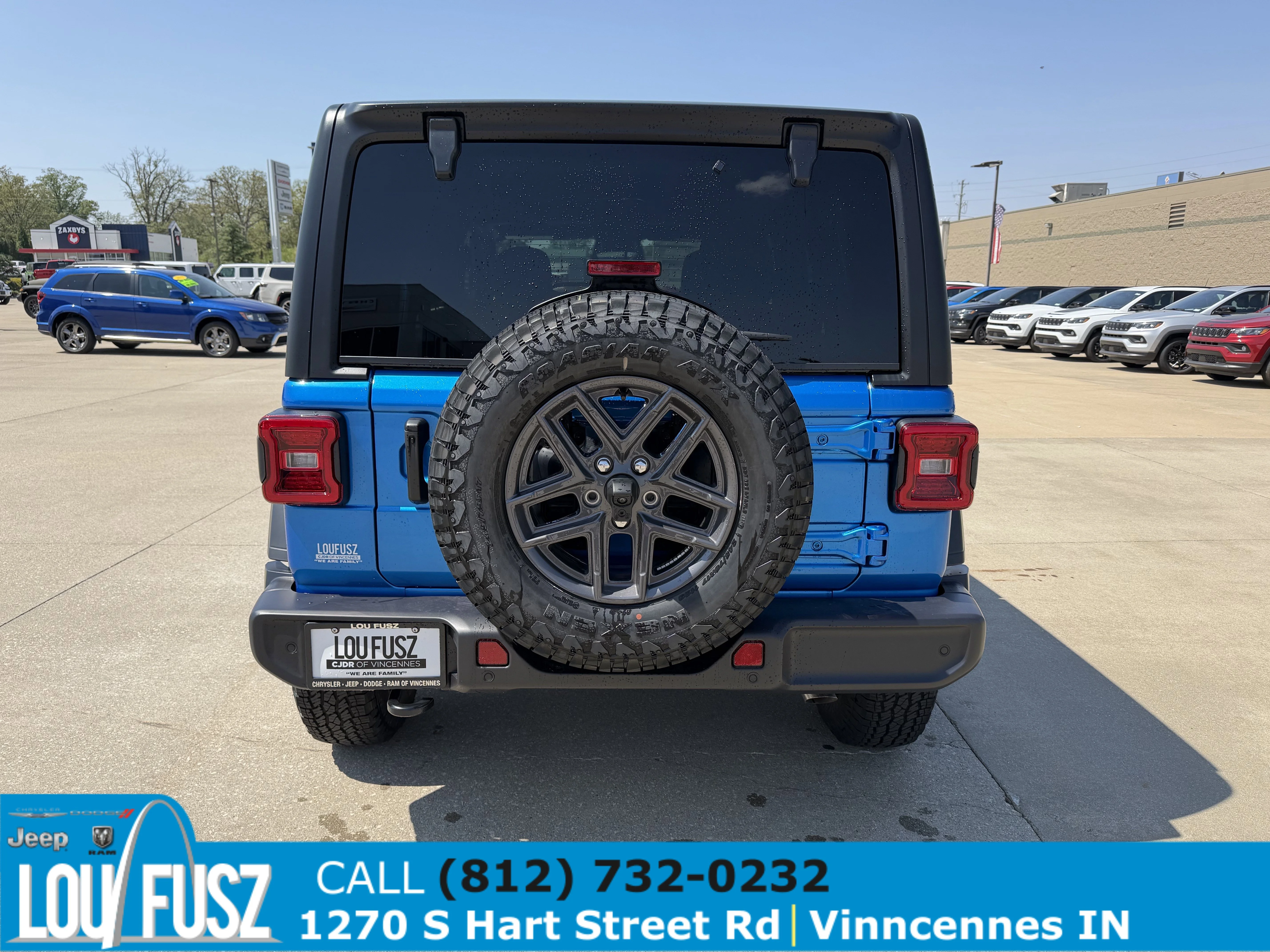 New 2026 Hydro Blue Pearl-Coat Exterior Paint Jeep Sport S image 6