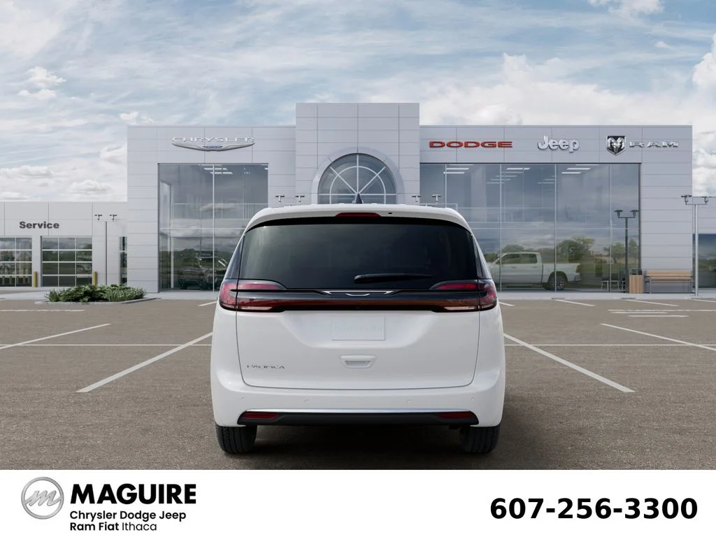 New 2027 White/off-white Chrysler Select image 7