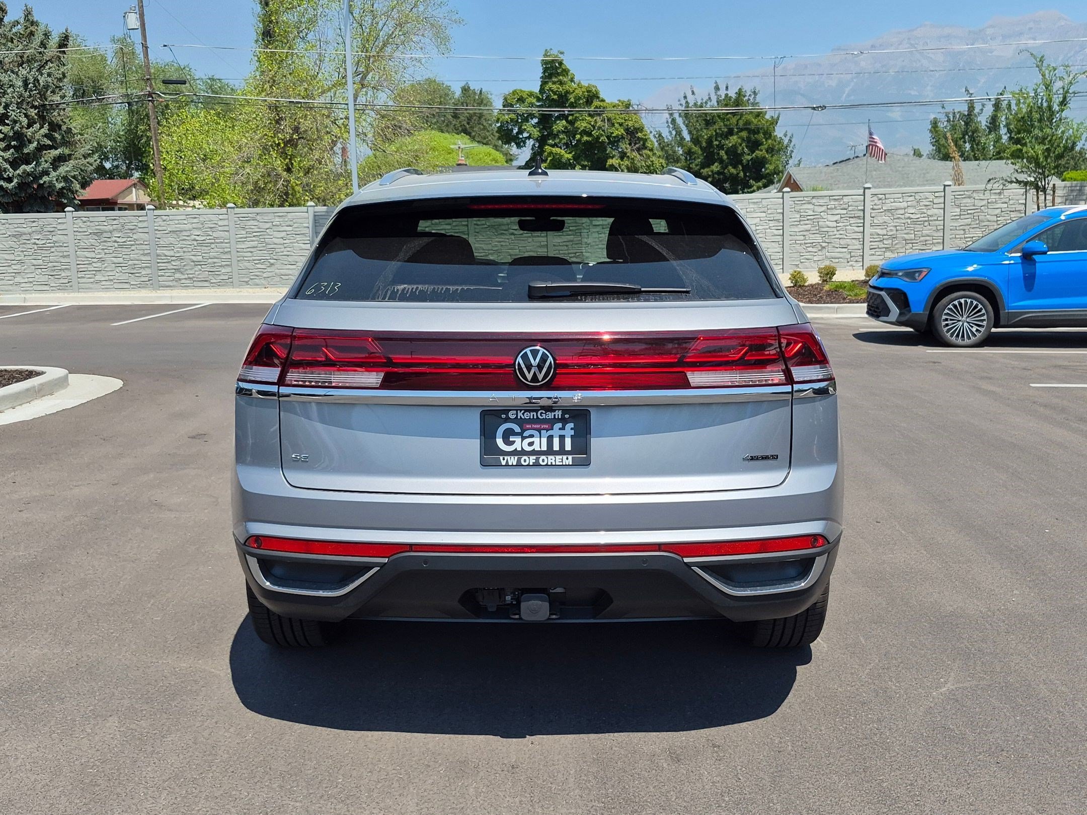 New 2026 Silver Mist Metallic Volkswagen 2.0T SE w/Technology image 4