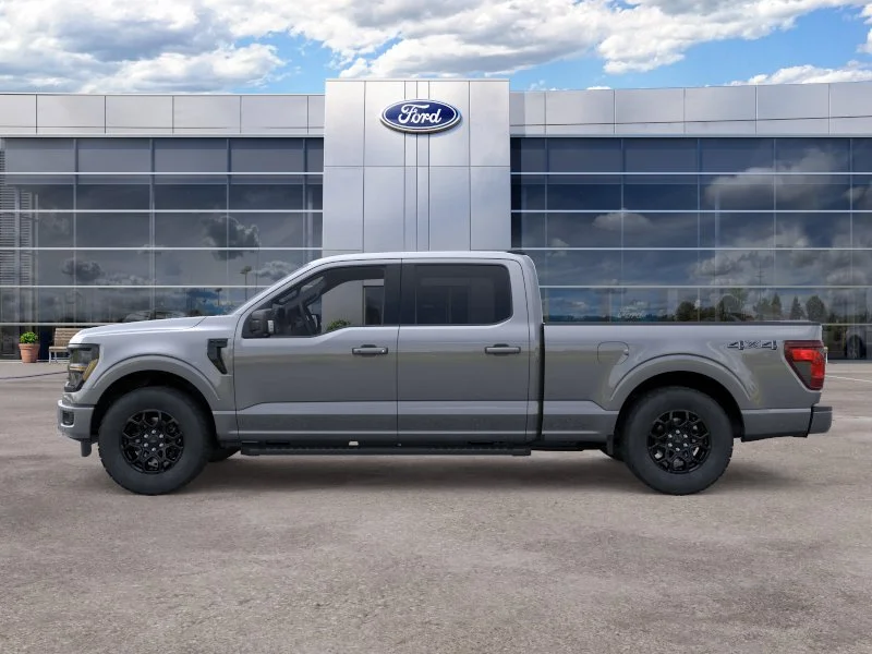 New 2026 Carbonized Gray Metallic Ford XLT image 3