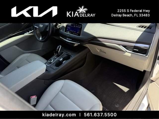 Used 2020 White Cadillac Luxury image 10