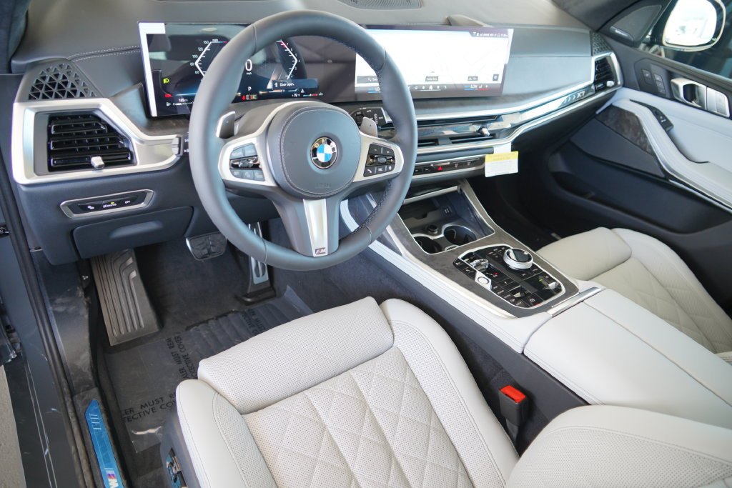 New 2027 Gray Metallic BMW xDrive40i image 13