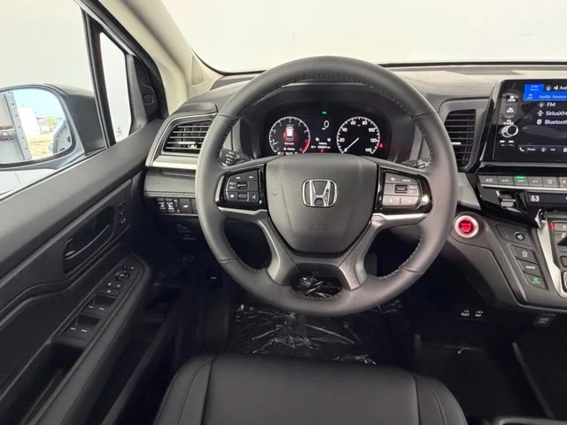 New 2027 Platinum White Pearl Honda EX-L image 45