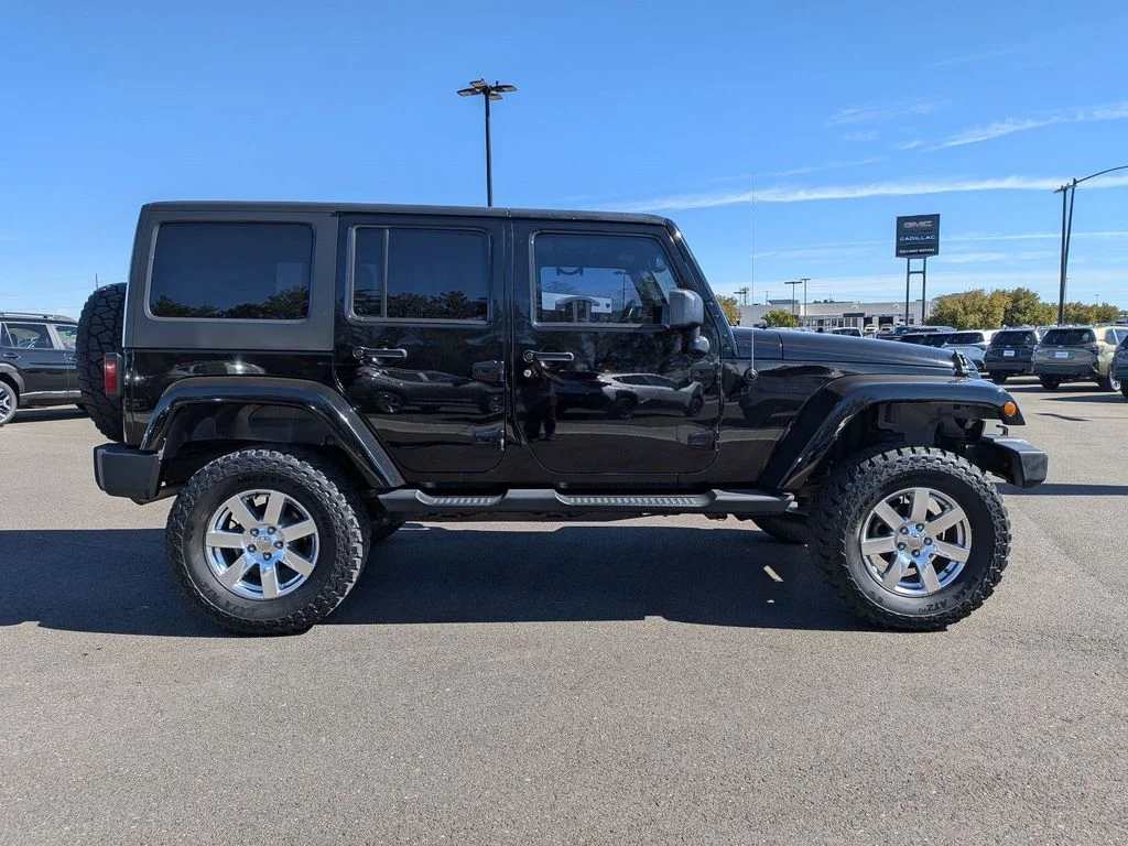 Used 2013 Black Jeep Sahara image 4