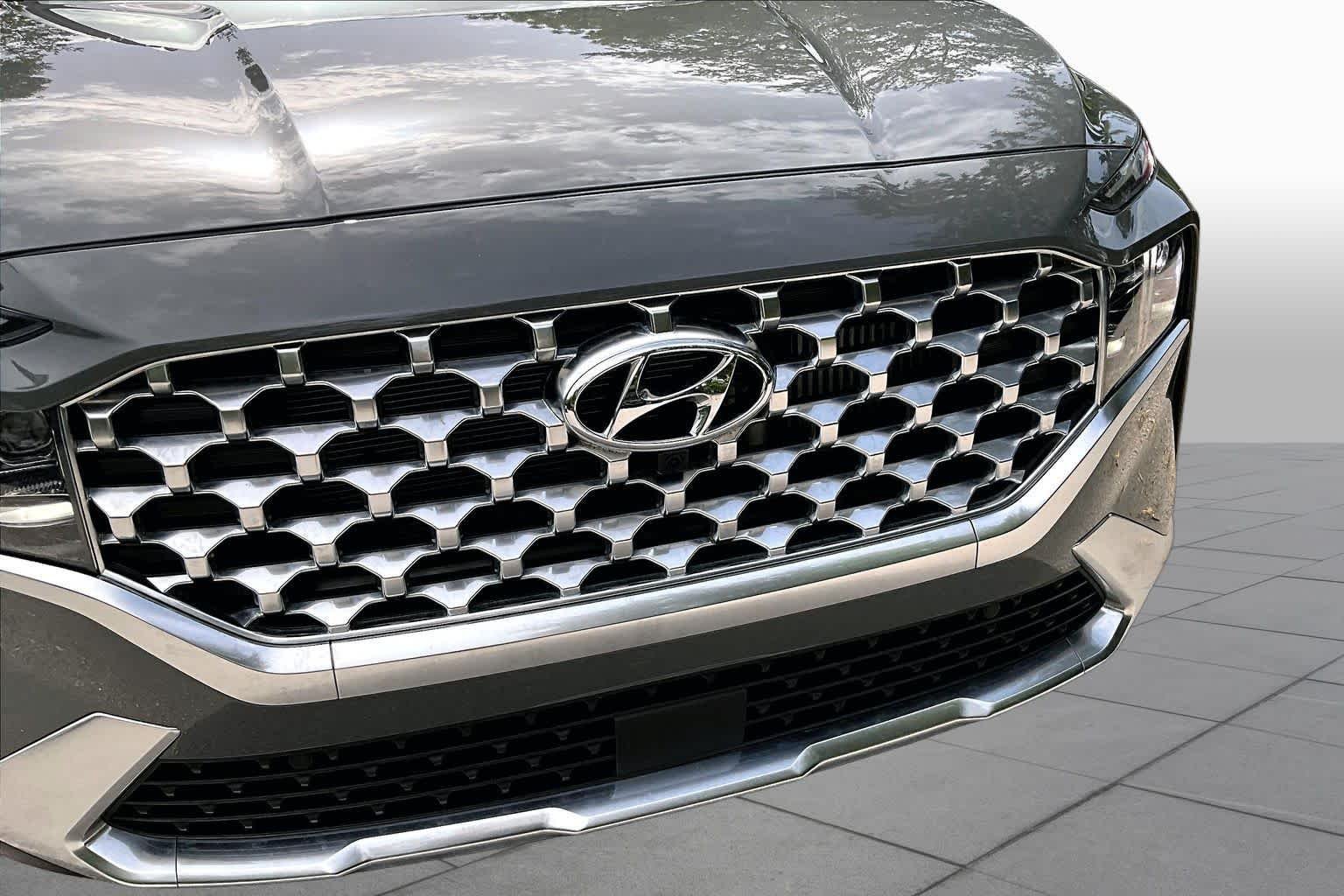 Used 2022 Hampton Gray Hyundai Limited image 30