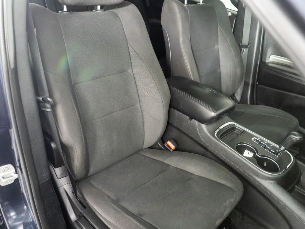 Used 2013 Gray Dodge SXT image 7