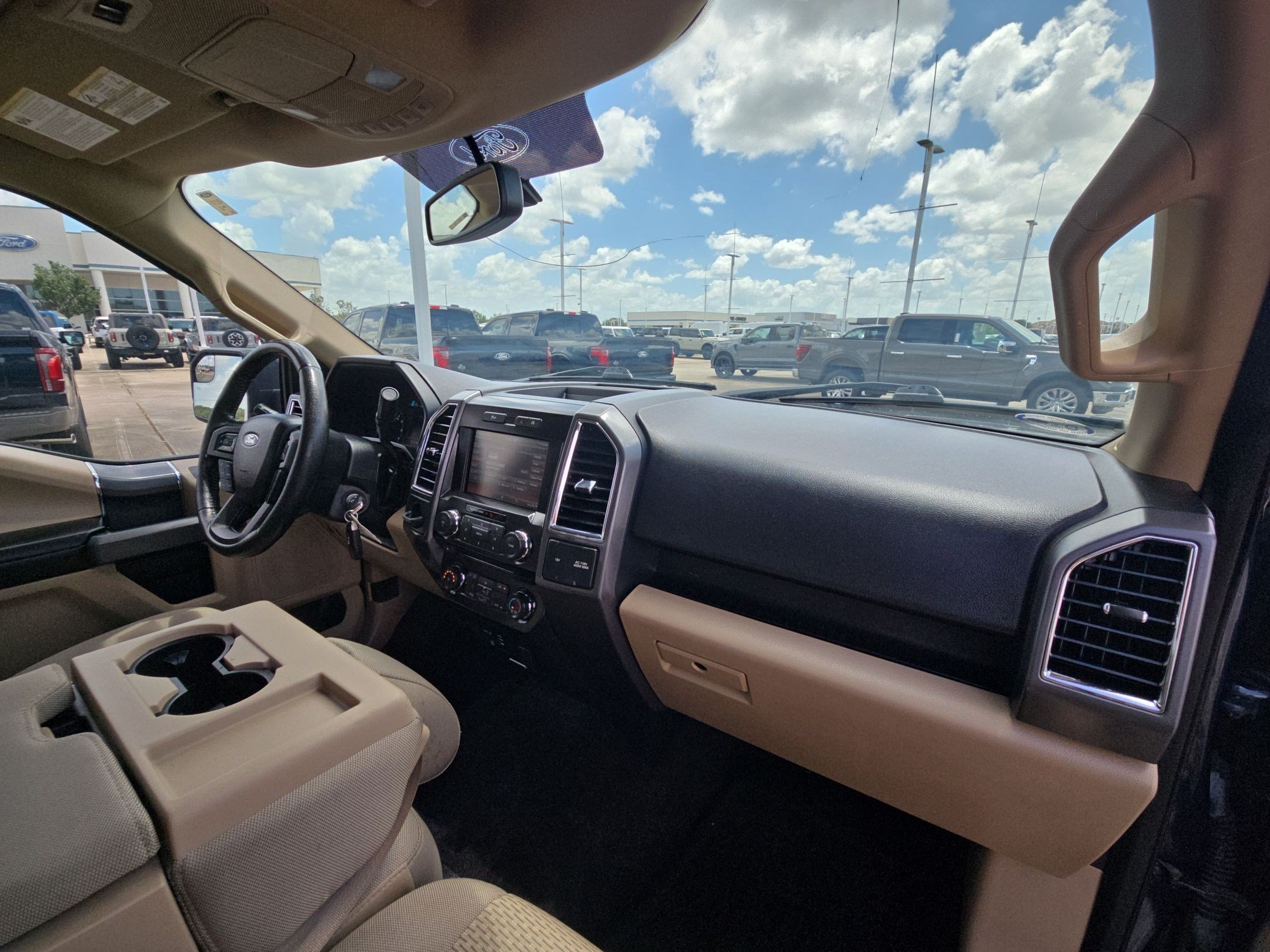 Used 2015 Blue Jeans Metallic Ford XLT image 27