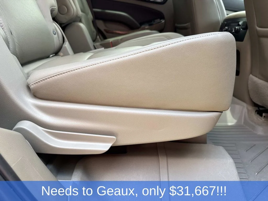 Used 2020 Black Chevrolet Premier image 28
