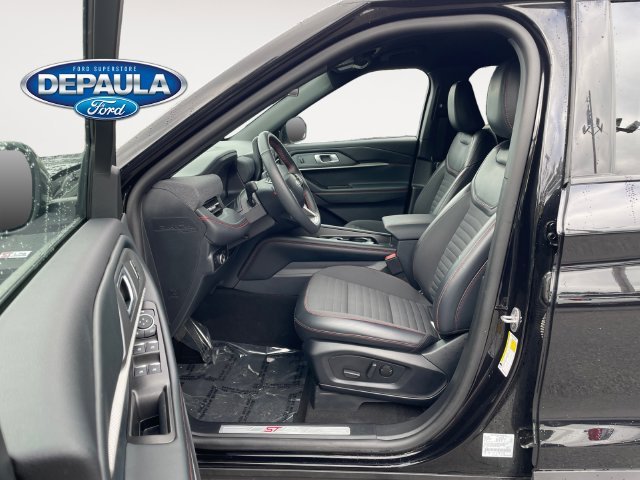 Used 2026 Black Metallic Ford ST-Line image 11