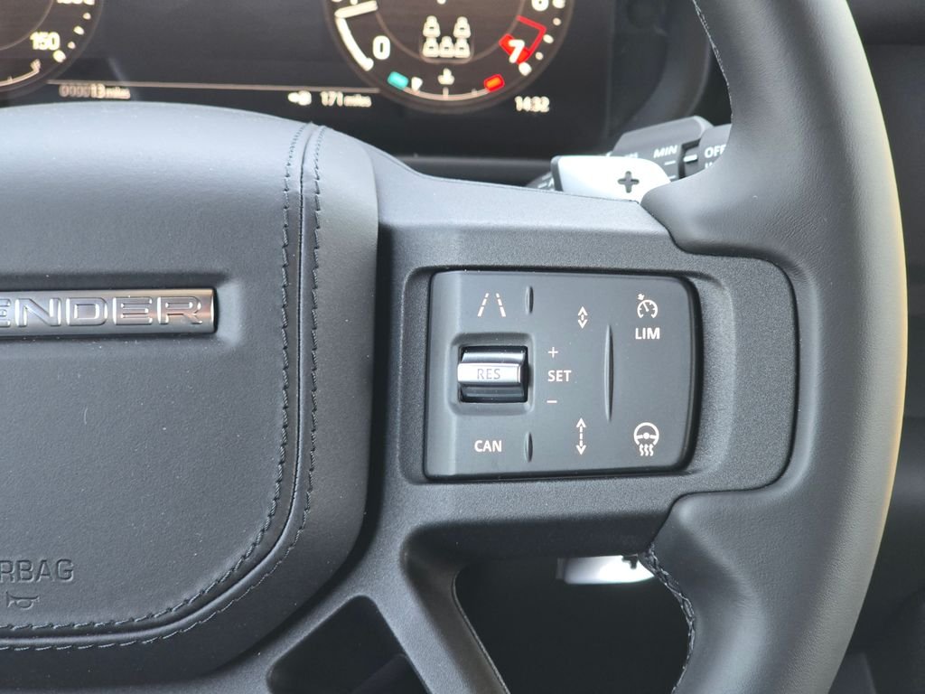 New 2026 Santorini Black Land Rover V8 image 17