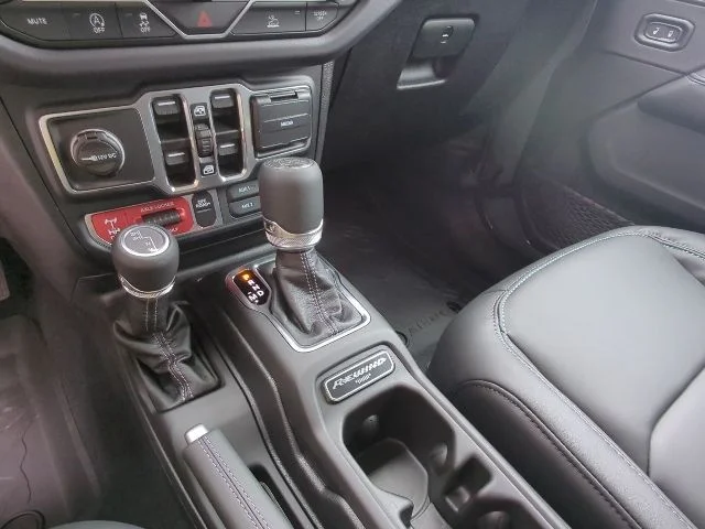 New 2026 Gray Jeep  image 17