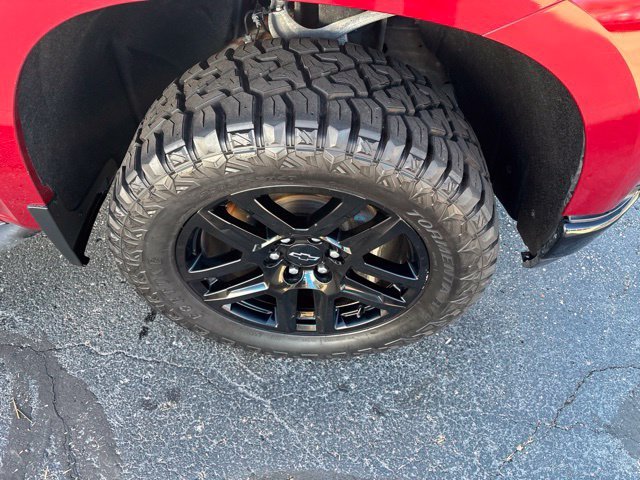 Used 2021 Red Chevrolet LT Trail Boss image 13