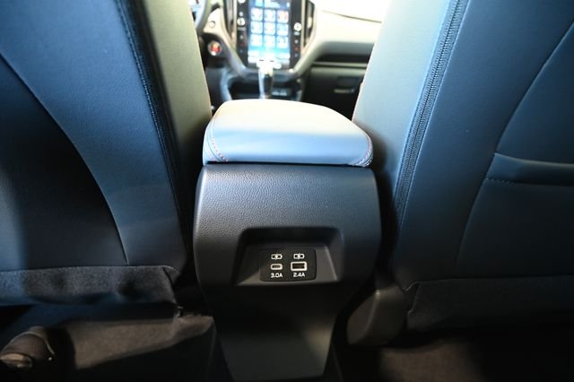 New 2026 MAGNETITE GRAY PEARL Subaru Limited Hybrid image 28