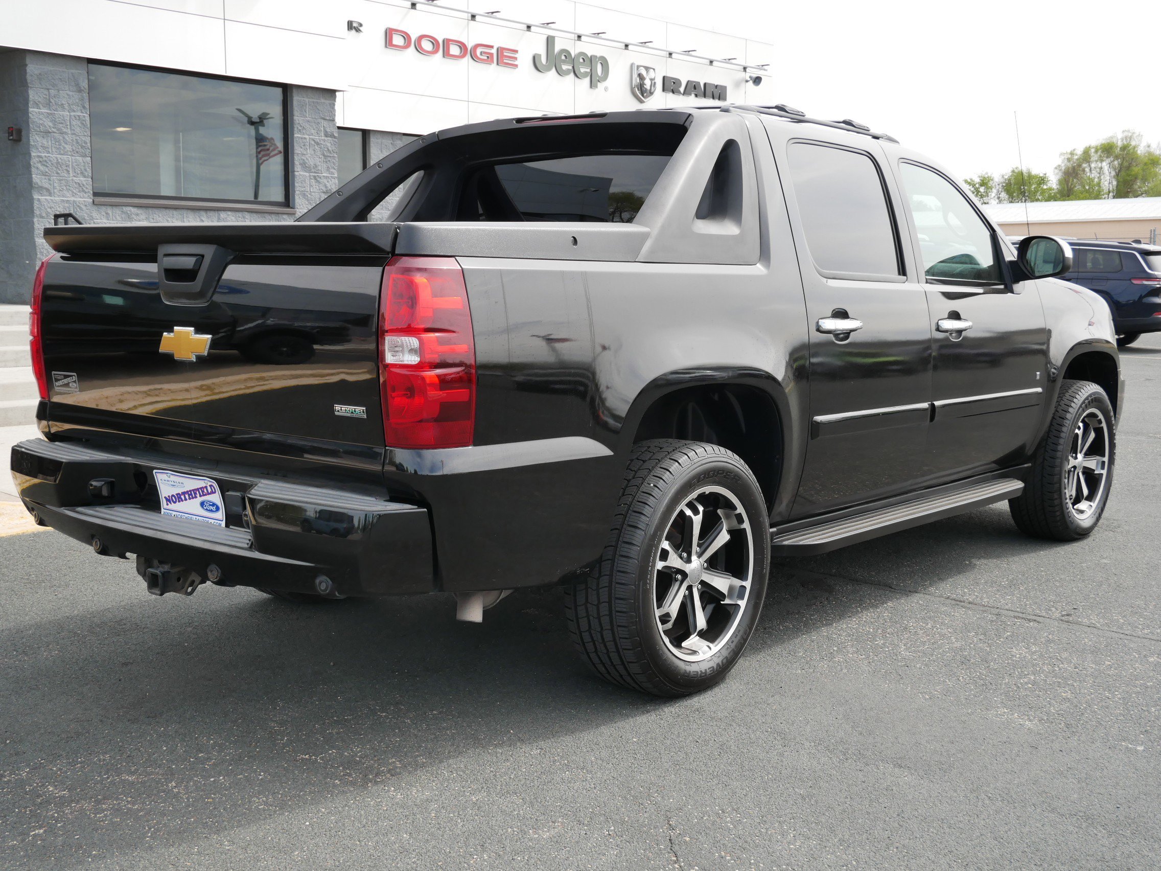 Used 2008 Black Chevrolet LT w/2LT image 8
