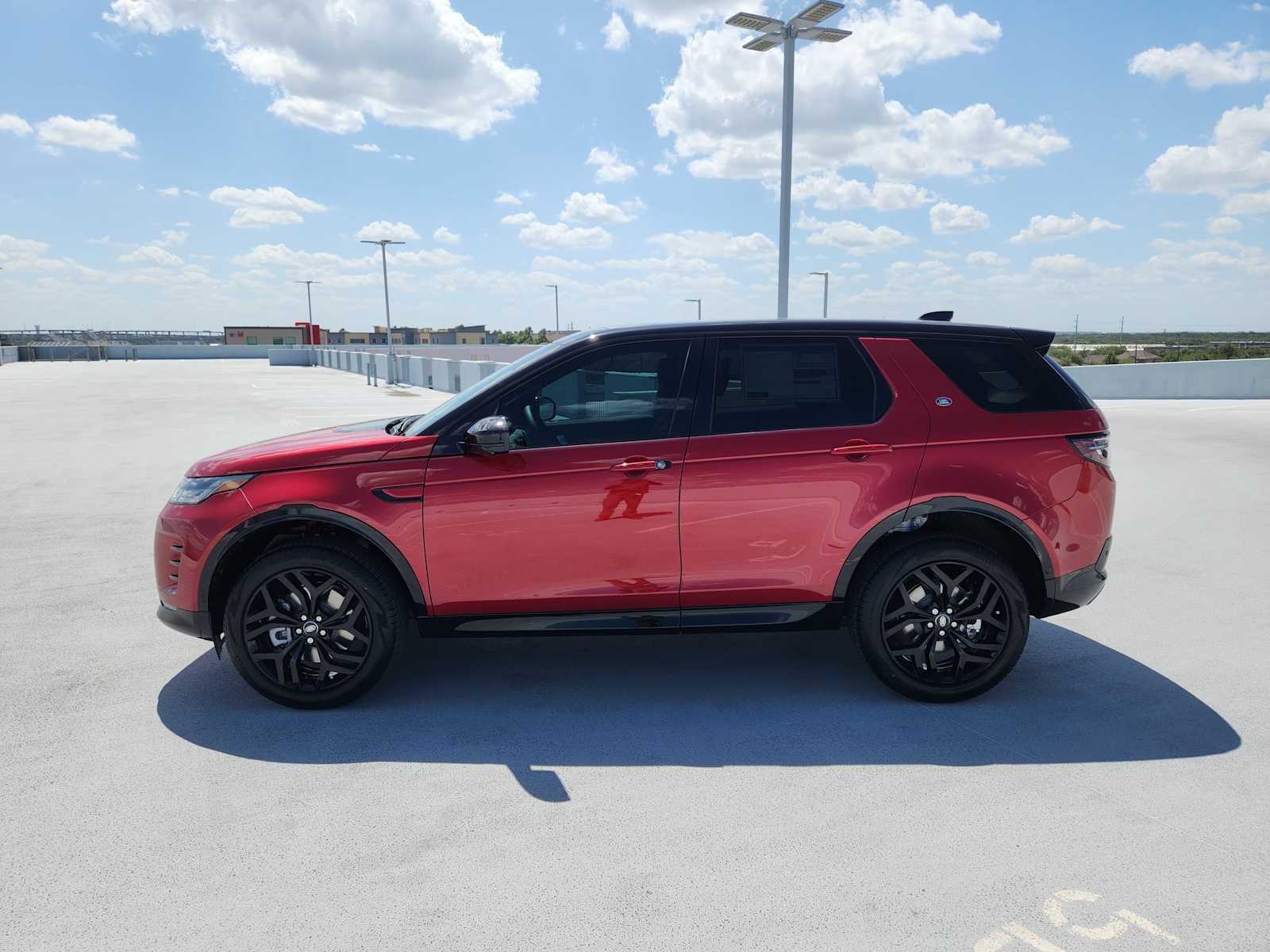 New 2026 Firenze Red LAND ROVER Landmark image 4