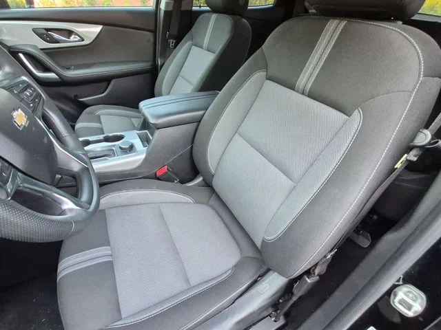 Used 2025 Black Chevrolet LT image 11