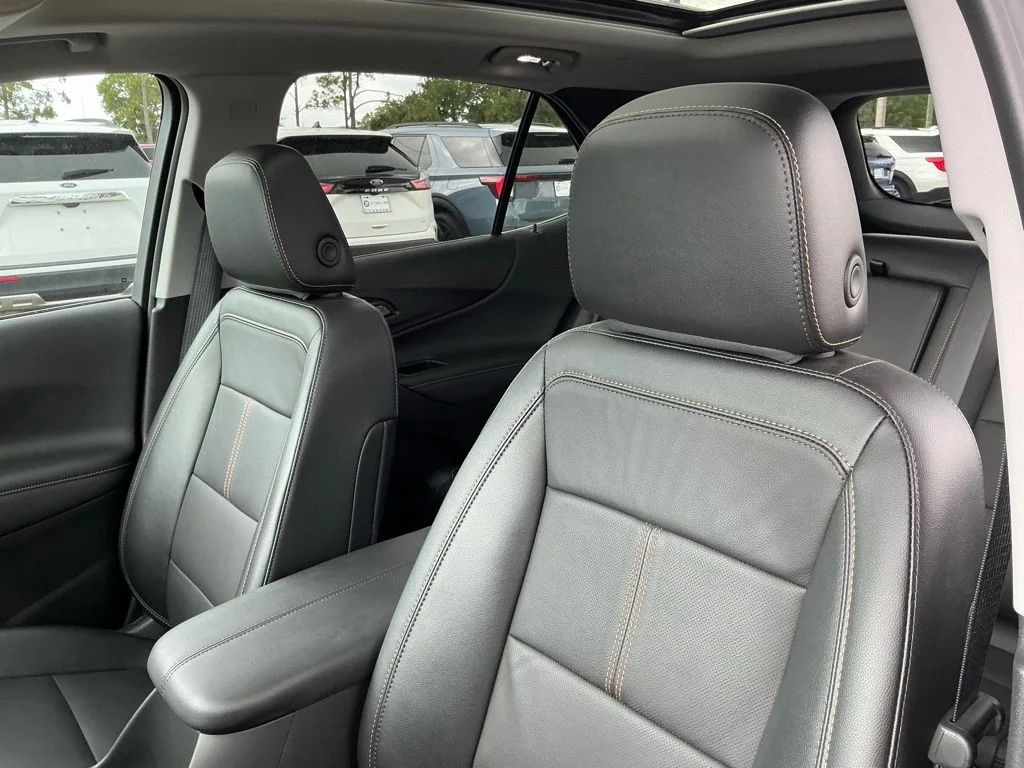 Used 2024 Beige Chevrolet Premier image 24