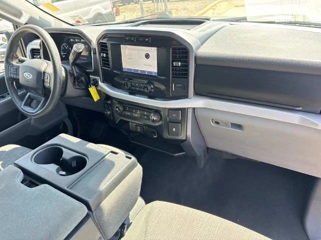 Used 2023 Silver Ford XLT image 37