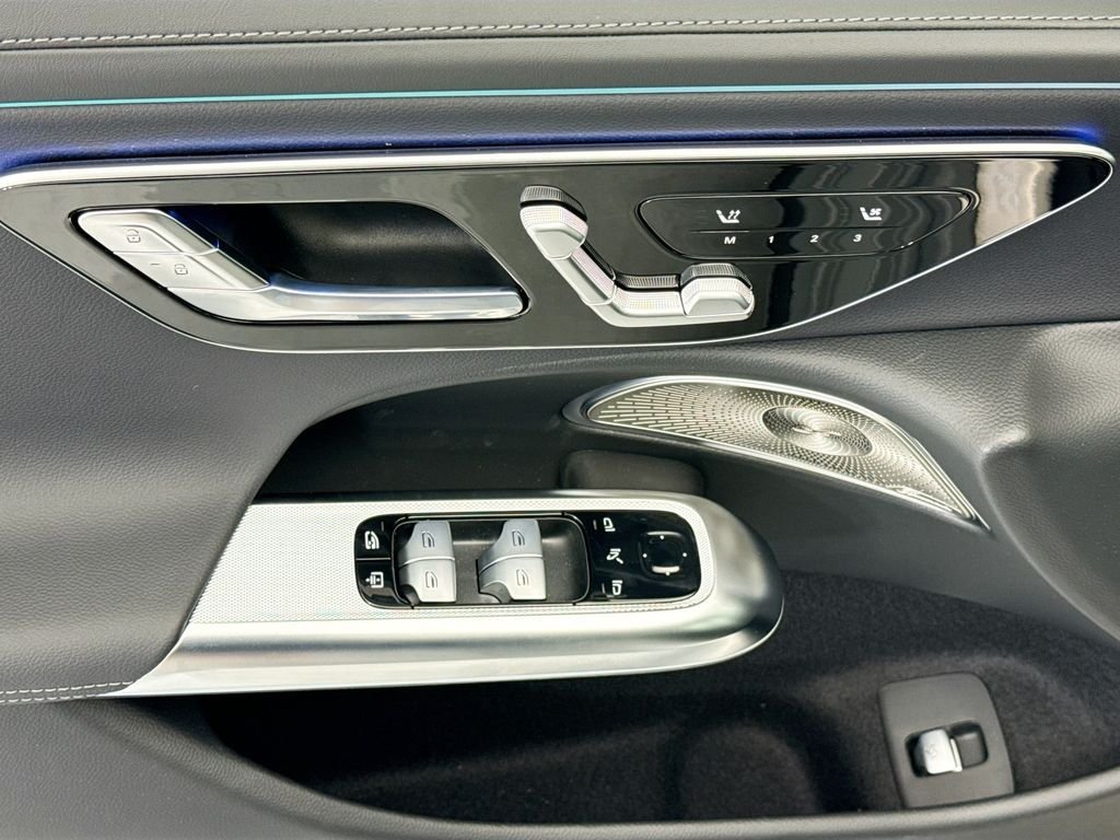 New 2026 MANUFAKTUR Alpine Grey Mercedes-Benz E 350 image 22