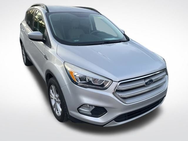 Used 2018 Ingot Silver Ford SEL image 2