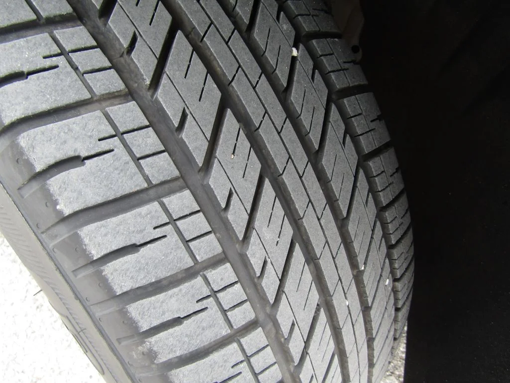 Used 2024 Black GMC Elevation image 34